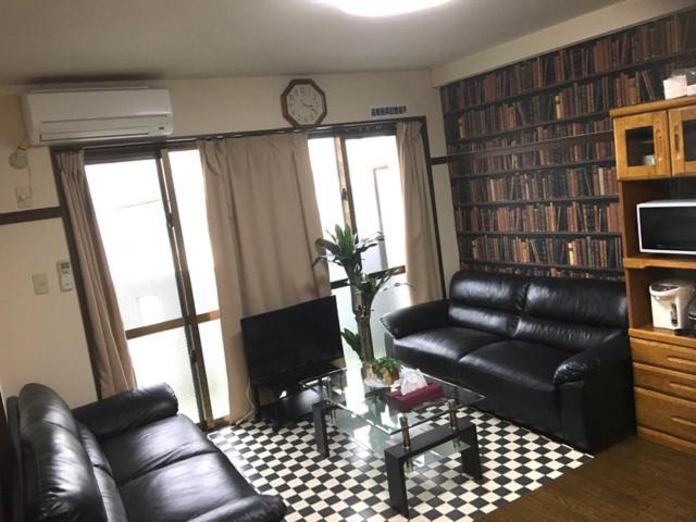 Cozy Family Room Ky Apartment Naha Luaran gambar